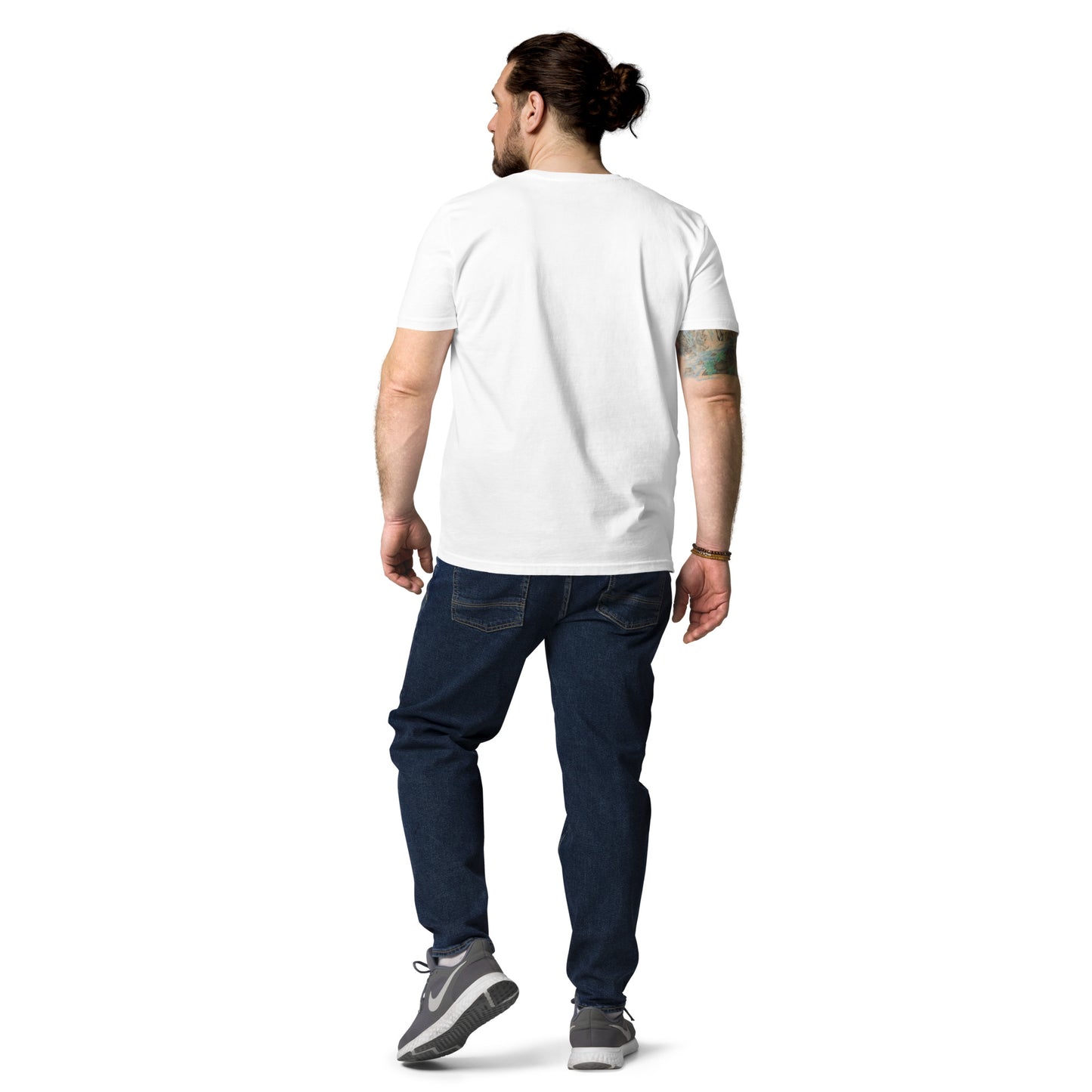 Eco-Friendly T-Shirts Made from 100% Organic Cotton